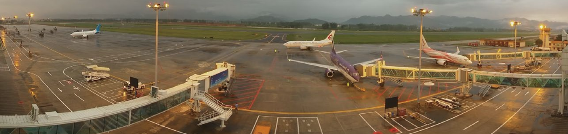 Câmera panorâmica para pátio de aeronaves